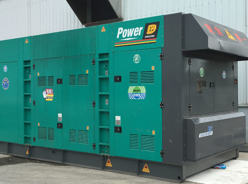 安顺升级发电机组的过程中需要注意哪些安全事项？