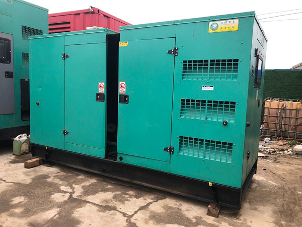 安顺怎样合理控制磷酸铁锂蓄电池的充放电倍率以延长其使用寿命？