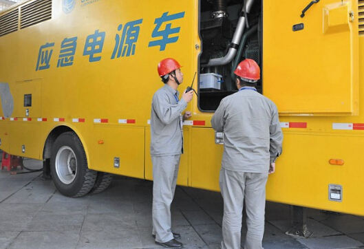 安顺如何清理被灰尘覆盖的机油散热器？